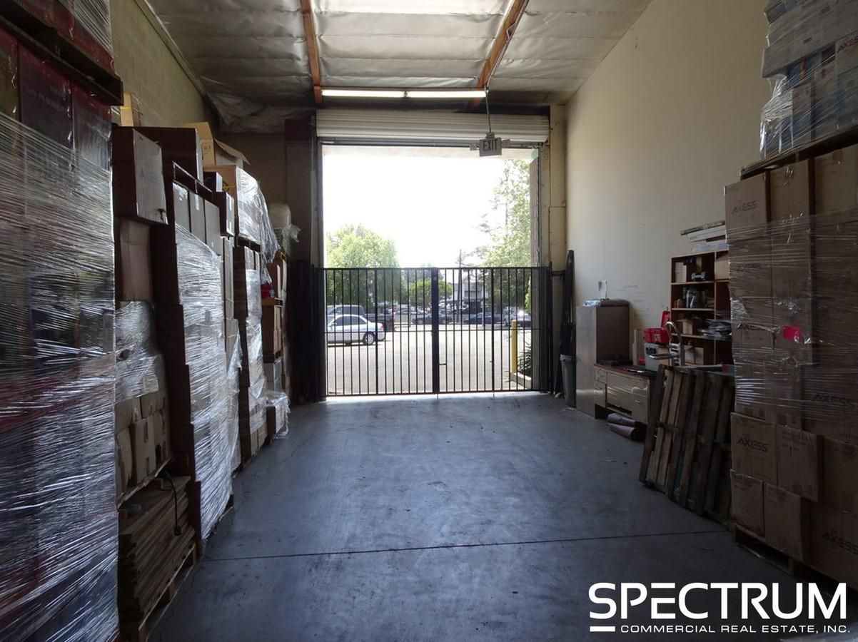 Prime Van Nuys Airport Location photo 4