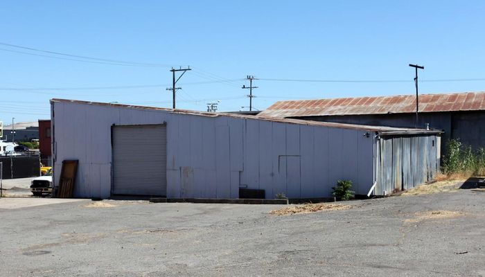 Warehouse Space for Rent at 2223 Evergreen St Sacramento, CA 95815 - #1