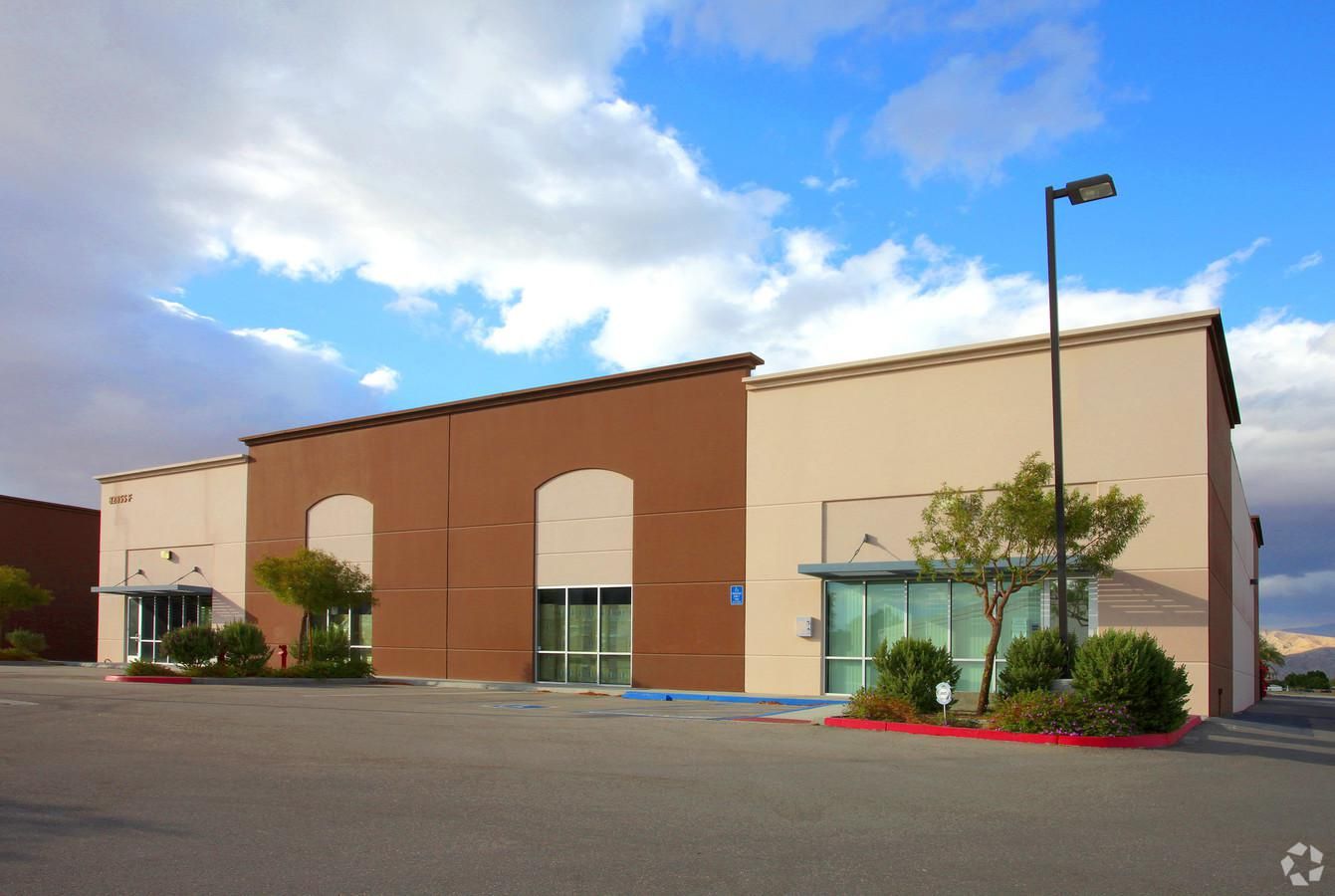 Bldg F photo 3