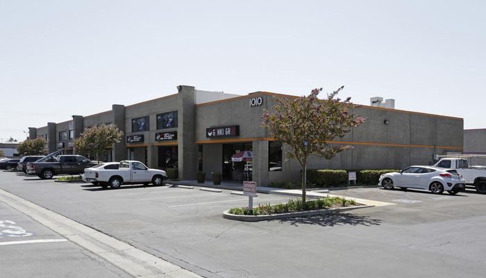 Warehouse Space for Rent at 1010 N Batavia St Orange, CA 92867 - #6