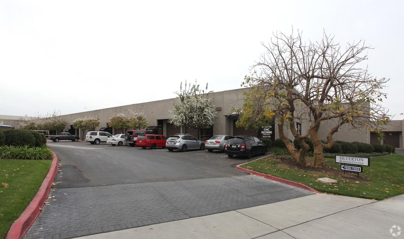 Industrial Property For Lease photo 4