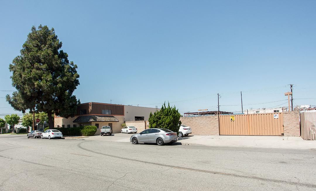 Industrial Property For Sale photo 1