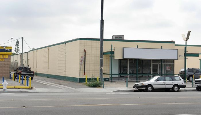 Warehouse Space for Rent at 2717 S Main St Santa Ana, CA 92707 - #10