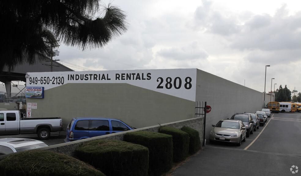 Huge M1 Zone Unit Auto Body and Manufacturing 2808 W 5th St photo 1