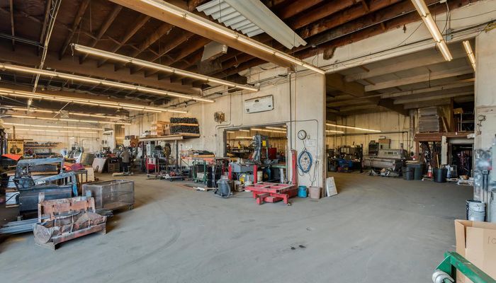 Warehouse Space for Sale at 5851 Florin Perkins Rd Sacramento, CA 95828 - #10