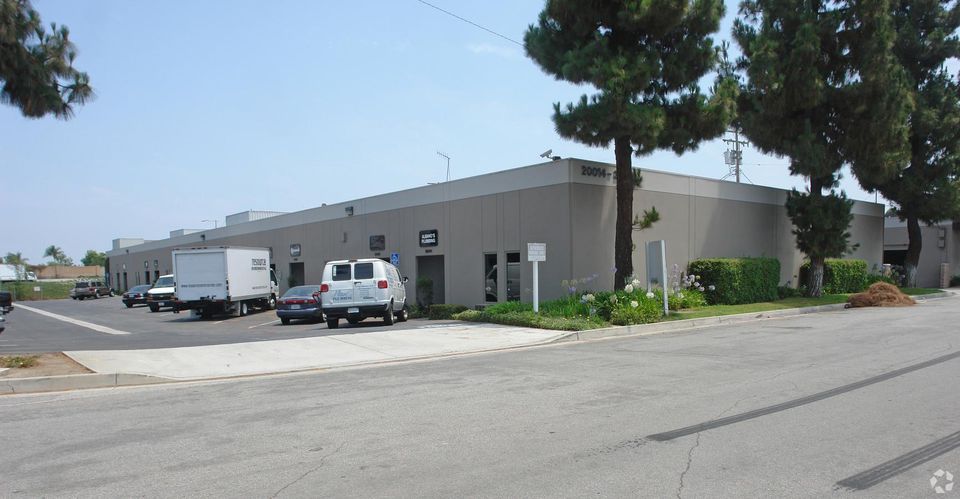 Flex Property For Lease