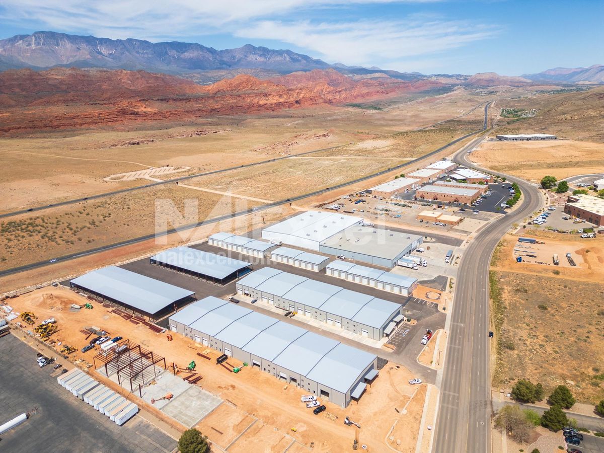 Office/Warehouse For Lease In Gateway photo 4