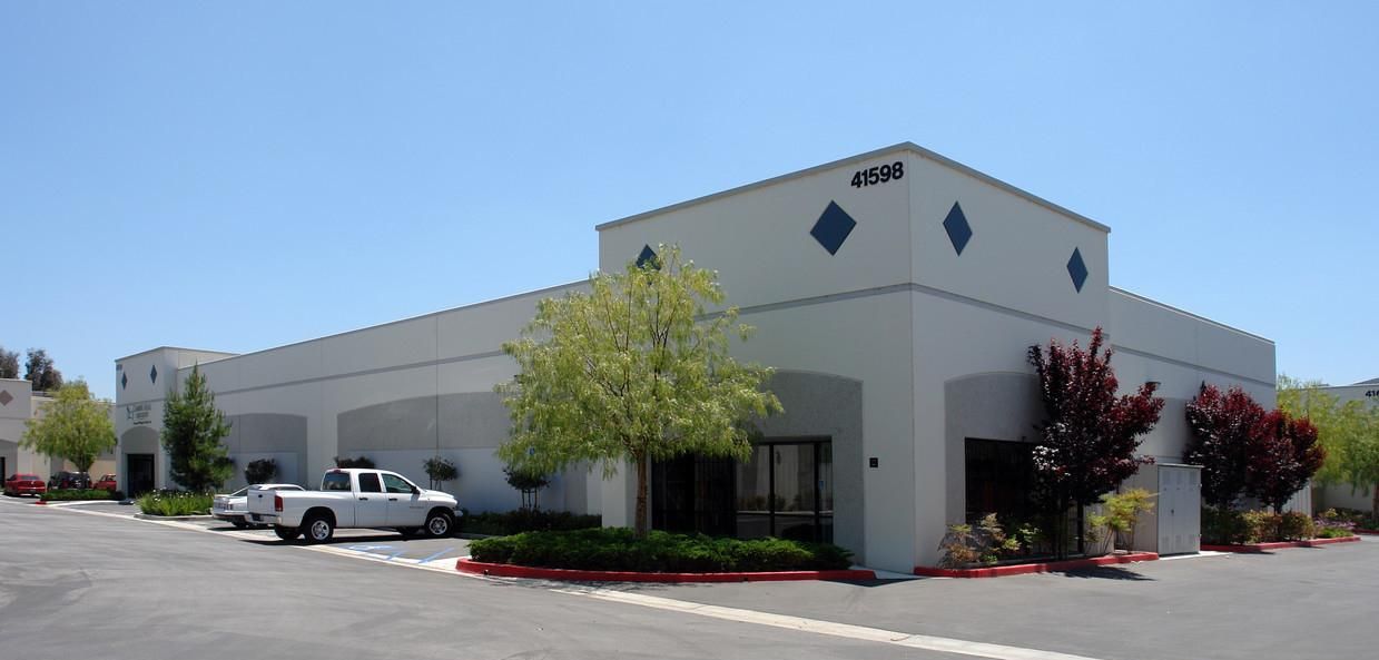 Eastman Industrial/Warehouse photo 2
