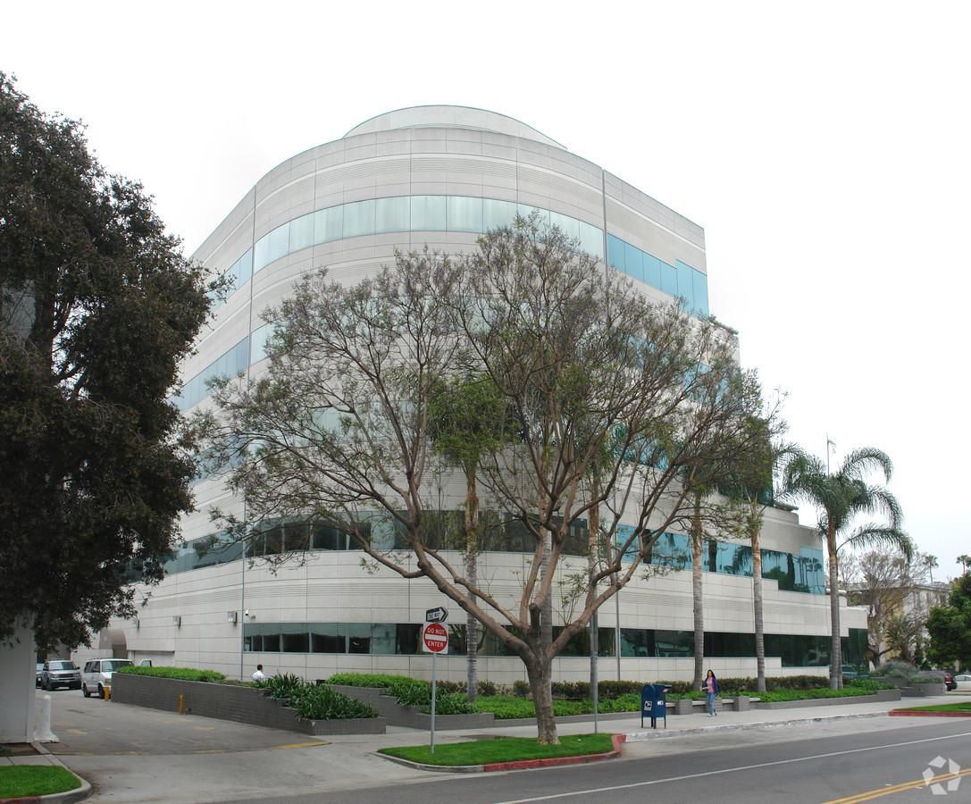 St. John's Medical Plaza photo 3