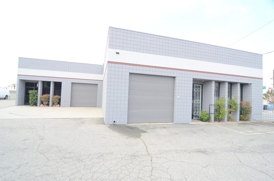6850 Vineland Ave photo 4