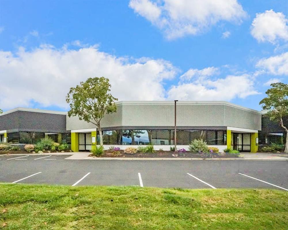 Clipper Court Commerce Center - Buildings 3 & 4 photo 3