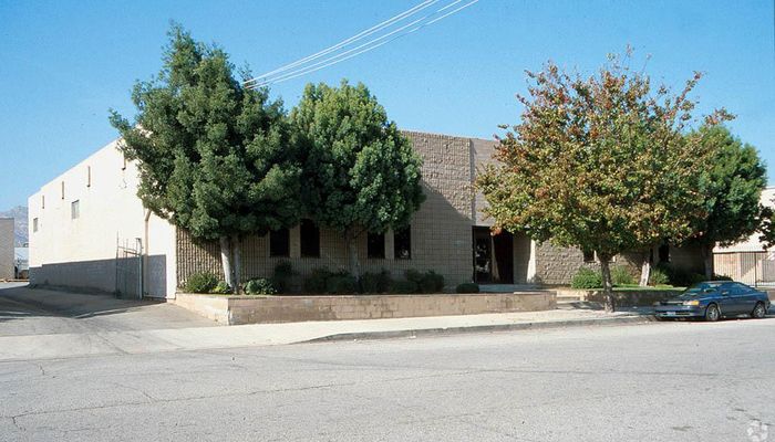 Warehouse Space for Rent at 9817 Variel Ave Chatsworth, CA 91311 - #2