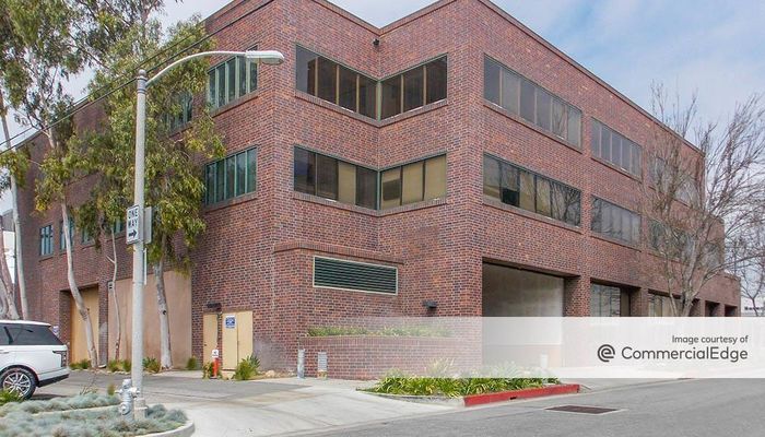 Office Space for Rent at 8840 Wilshire Blvd Beverly Hills, CA 90211 - #2