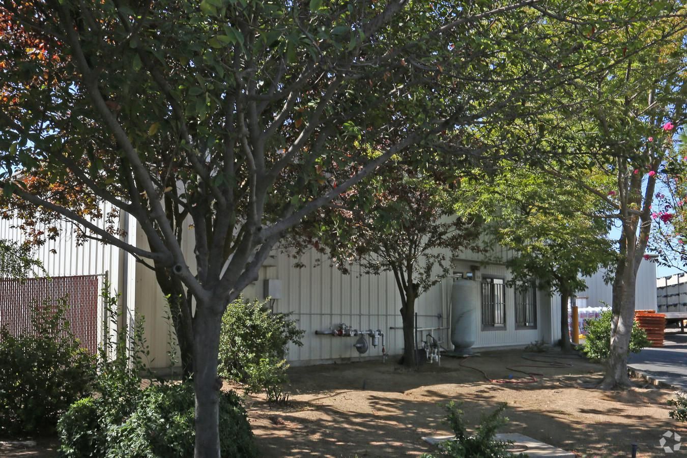Industrial Property For Lease photo 2