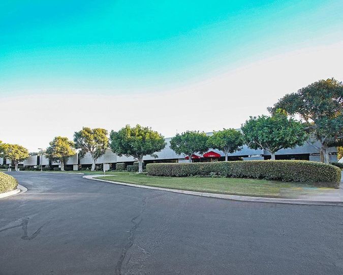 Carlsbad Commerce Center