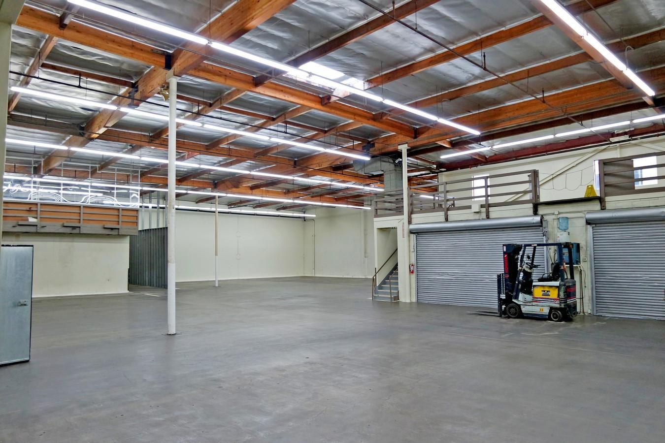 414 Crocker Street photo 2