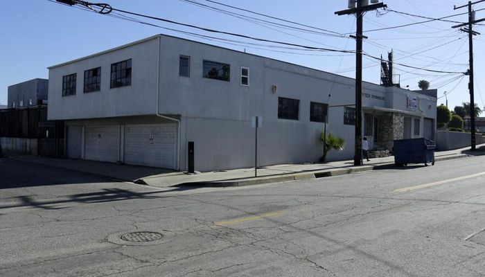 Warehouse Space for Rent at 115 W Hyde Park Blvd Inglewood, CA 90302 - #6