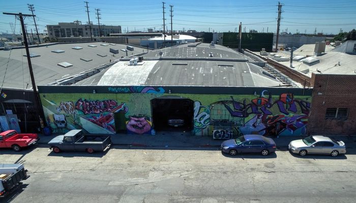 Warehouse Space for Sale at 2331 E Olympic Blvd Los Angeles, CA 90021 - #1