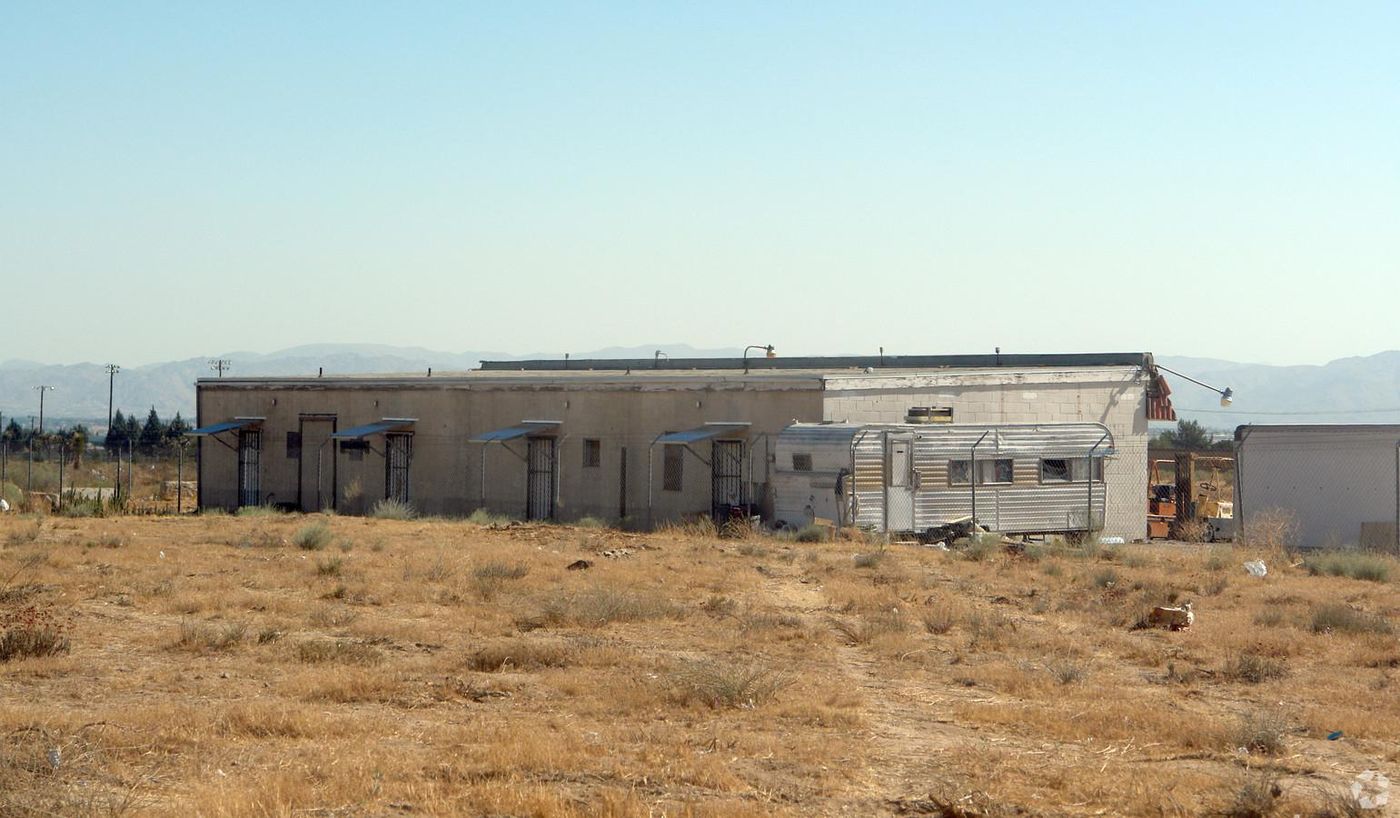 Industrial Property For Lease photo 4
