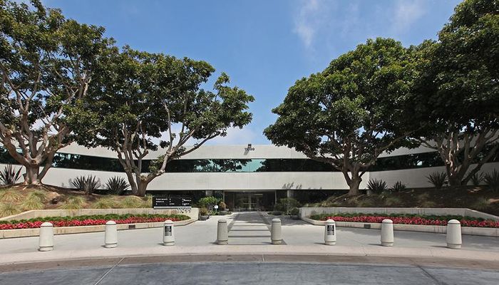 Lab Space for Rent at 11099 N. Torrey Pines La Jolla, CA 92037 - #1