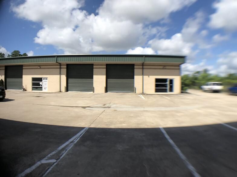 Greenwood Business Park 16721 Hollister St photo 2