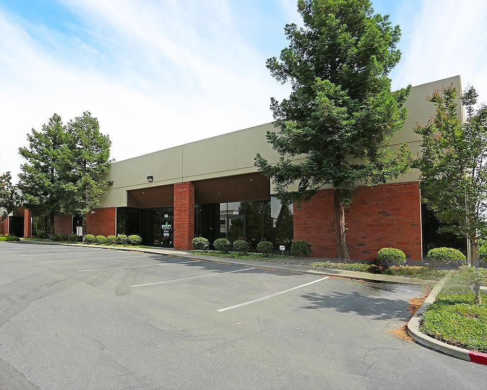 Livermore Airway Business Park - 208-336 Lindbergh Avenue & 324-396 Earhart Way photo 1