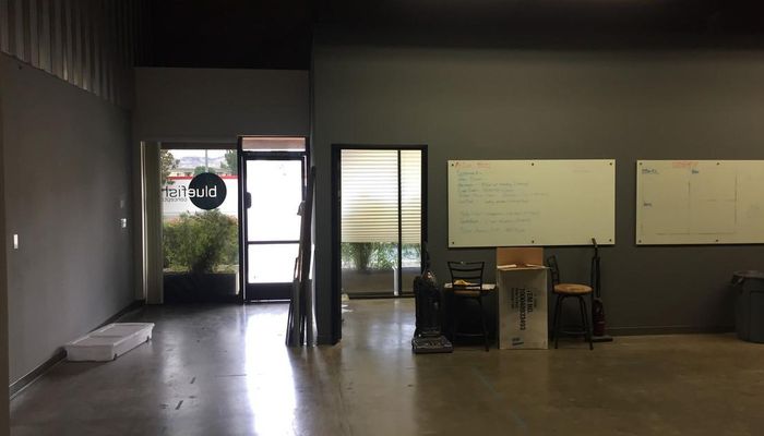 Warehouse Space for Rent at 9140 Jordan Ave Chatsworth, CA 91311 - #2