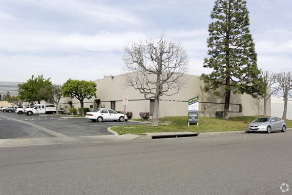 10605-10625 Lawson River Ave