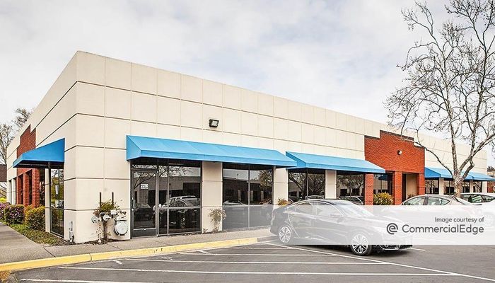 Warehouse Space for Rent at 2160-2300 Northpoint Pkwy Santa Rosa, CA 95401 - #6