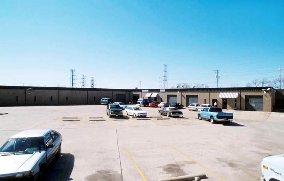 6316-6350 Hart St photo 2