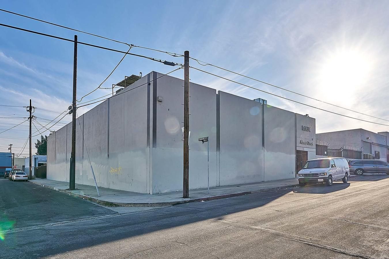 Industrial Property For Sale photo 1