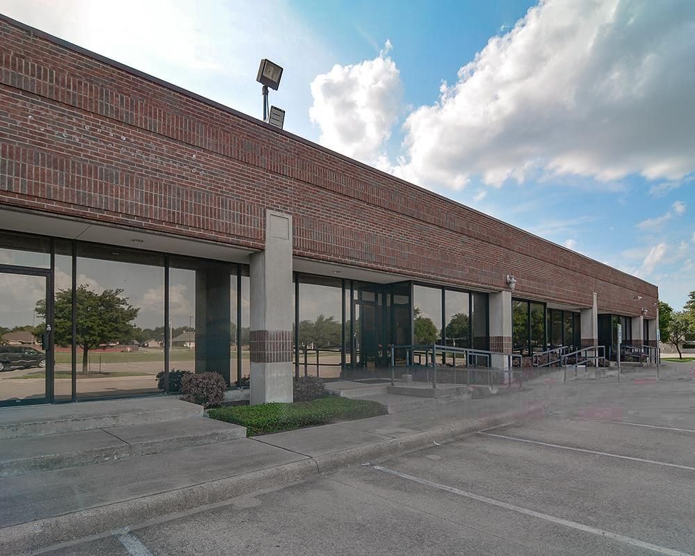 1415 Halsey Way photo 4