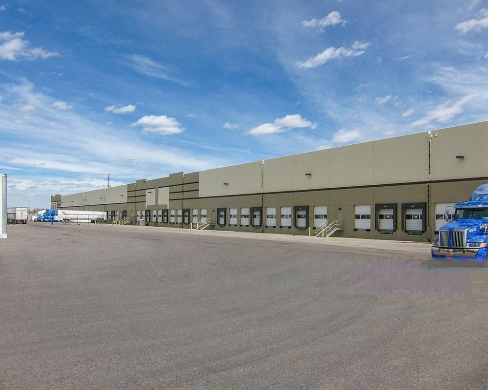 Majestic Commercenter - Building 28 photo 3