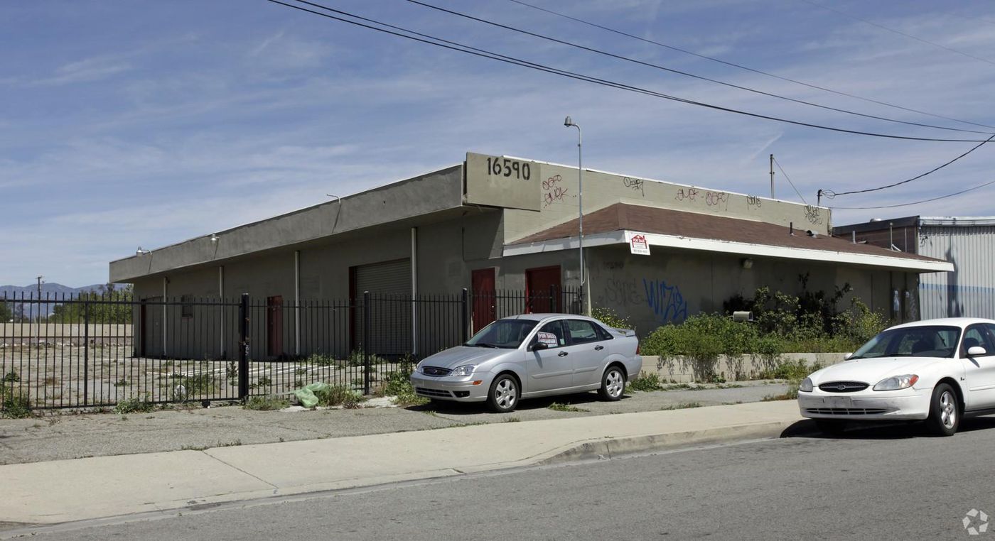 Industrial Property For Sale photo 1