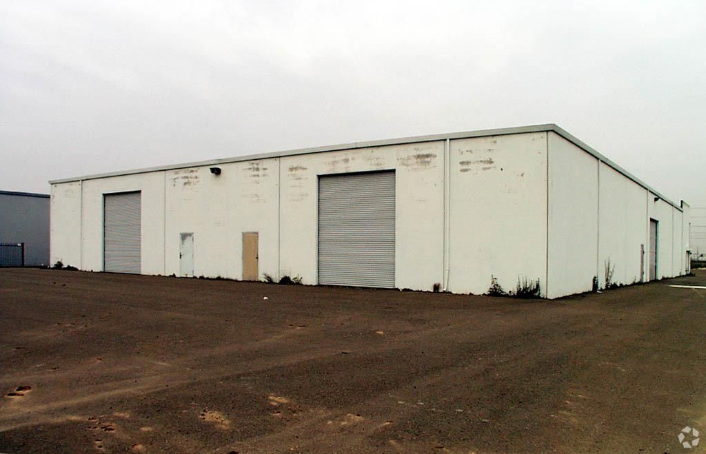 Industrial Property For Lease photo 3
