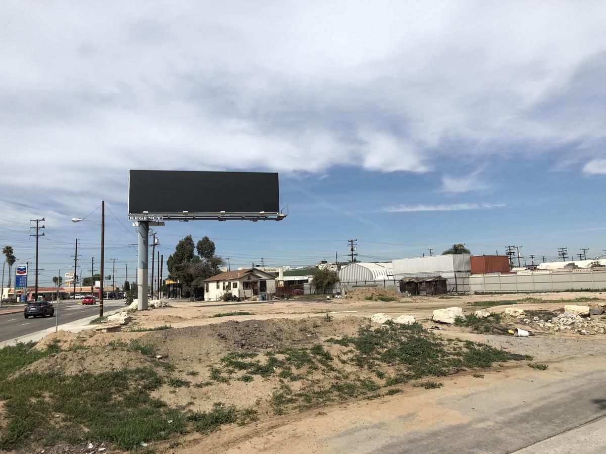 Industrial Property For Sale photo 1