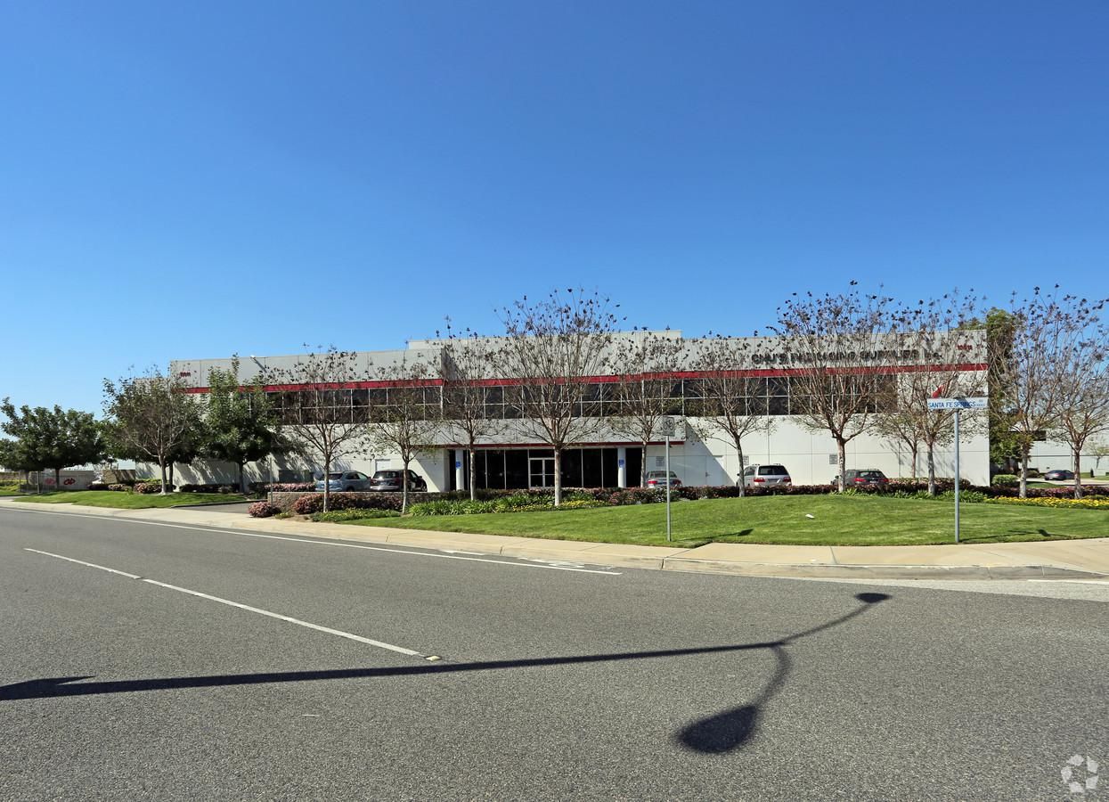 Multiple Spaces Property For Lease photo 4