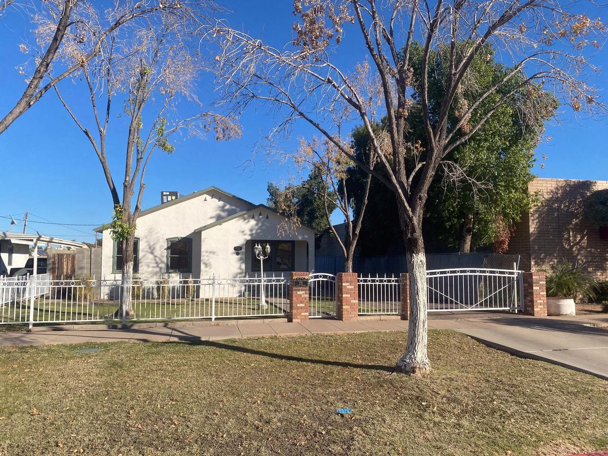 231 S Sirrine photo 1