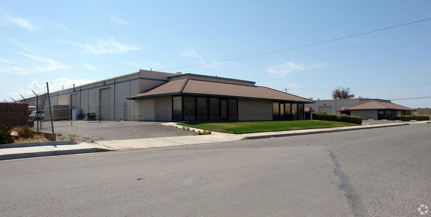 Industrial Property For Lease photo 1