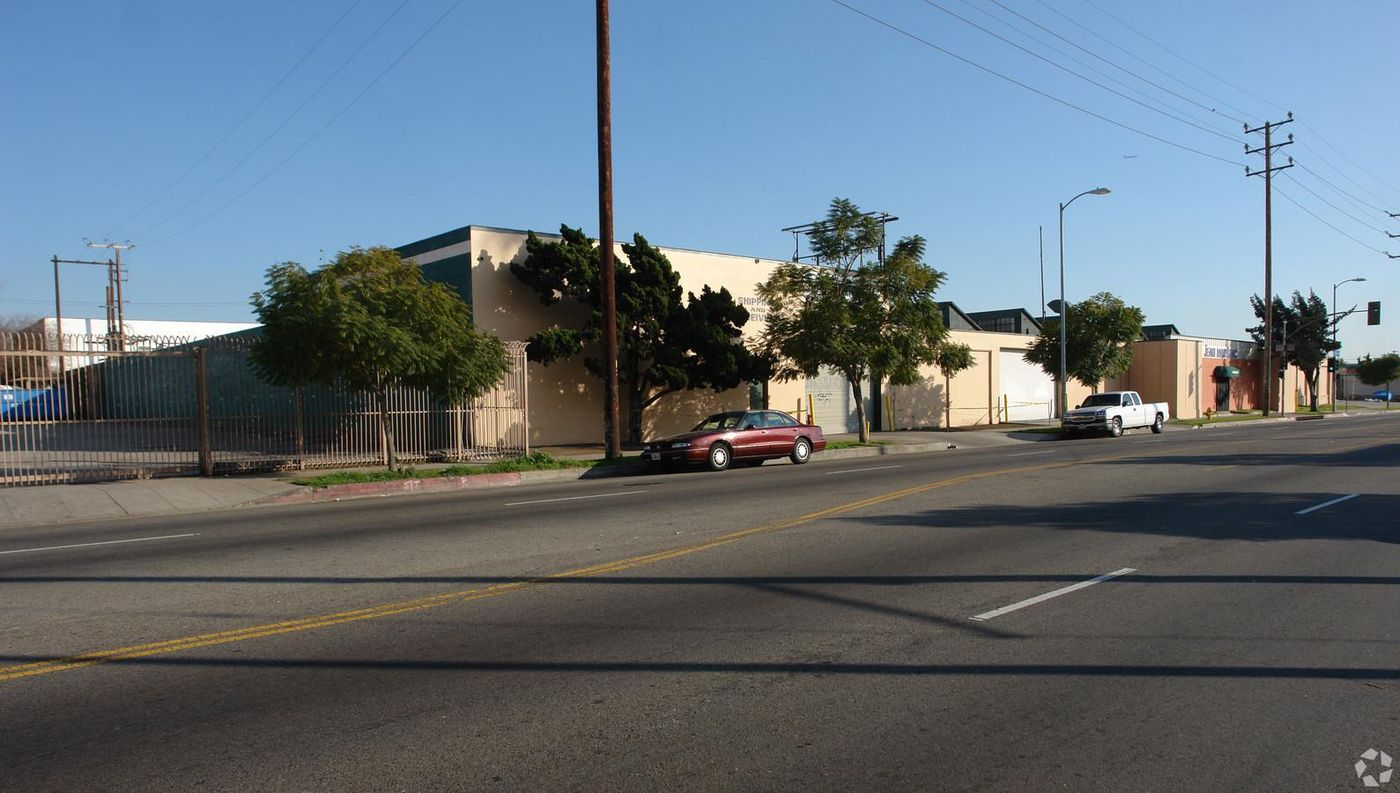 Industrial Property For Lease photo 1