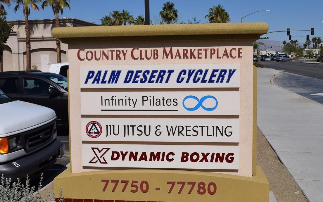 Country Club Marketplace East photo 4