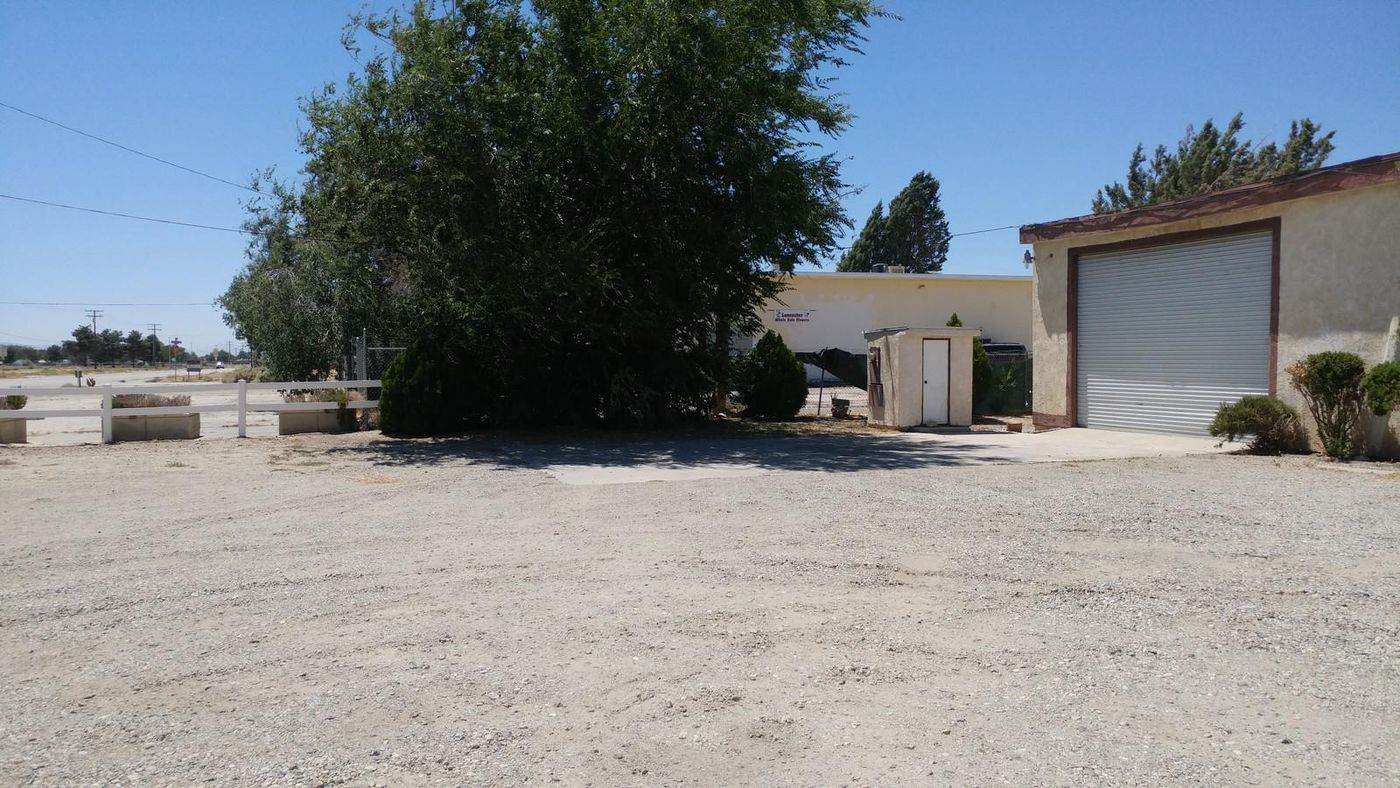 Industrial Property For Sale photo 4