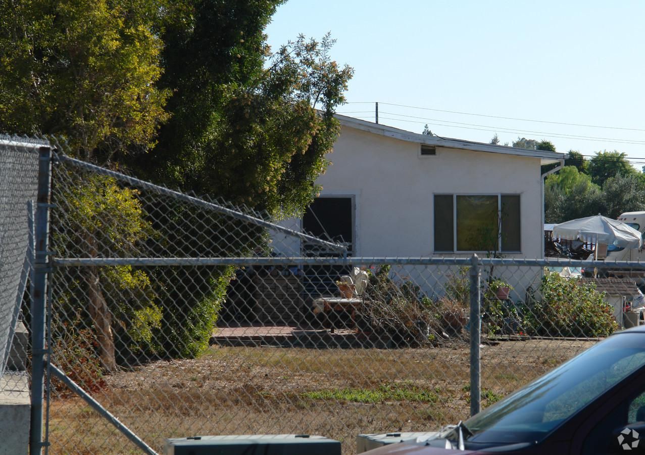 Industrial Property For Sale photo 4