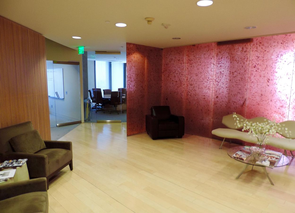 High-End Sublease: 1901 Avenue of the Stars photo 3