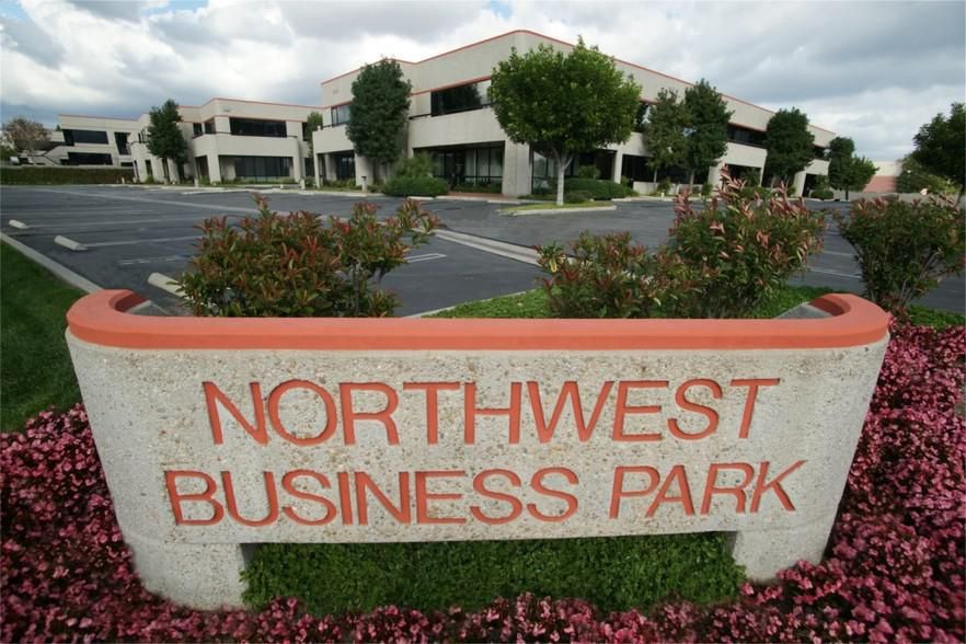 Northwest Business Park 9580-9592 Topanga Canyon Blvd photo 2