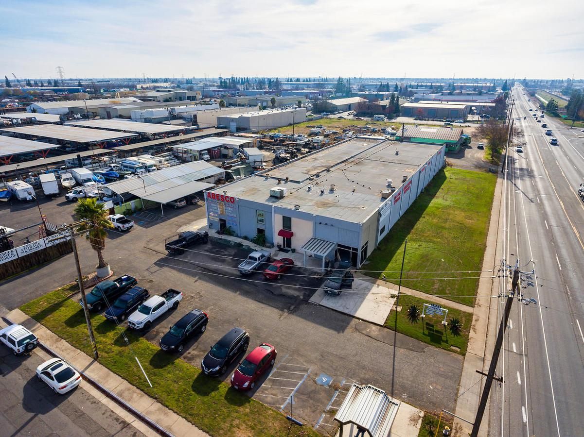 Ind Bldg in Prime Location for Cannabis Use photo 3