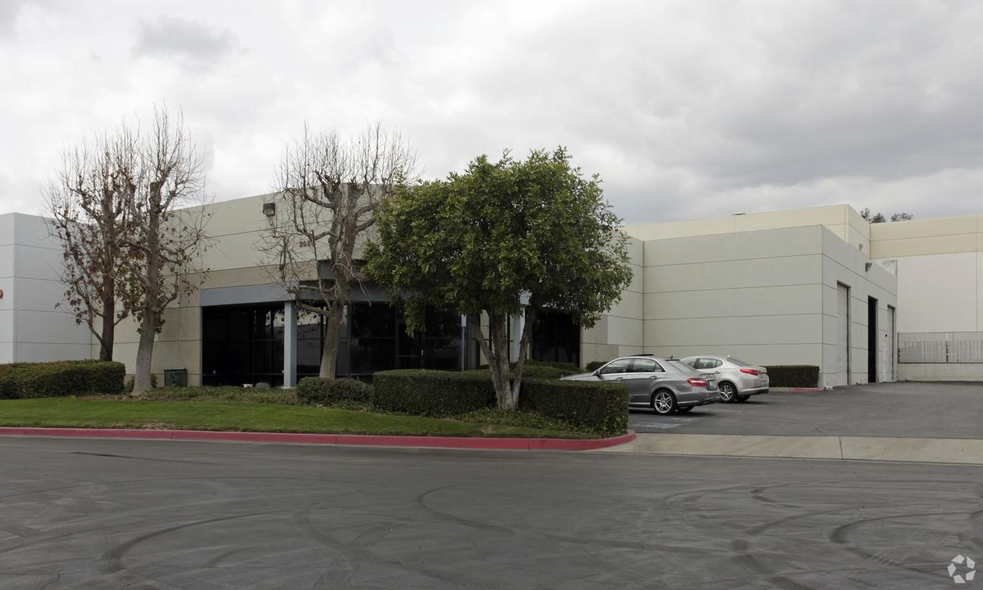 Industrial Property For Lease photo 1