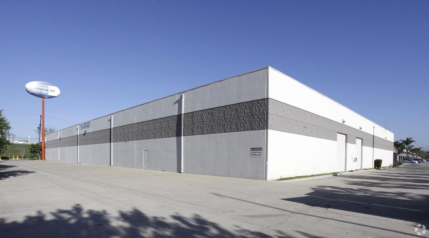 Retail Property For Lease photo 4