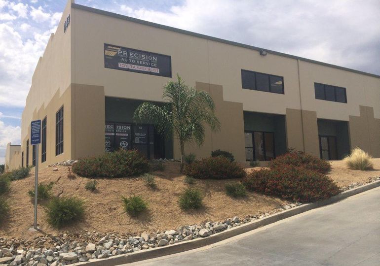 I-10 Commercenter