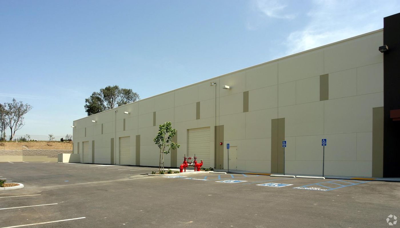 Bldg 6 photo 3